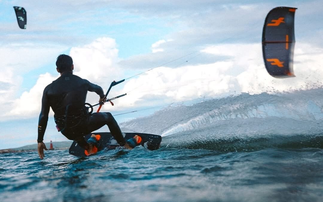 Avel Kite Carnac : votre école de kitesurf et wingfoil dans le Morbihan